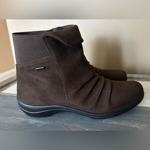Romika Women's Top Dry Tex Waterpoof Ankle Bootie - Size 38